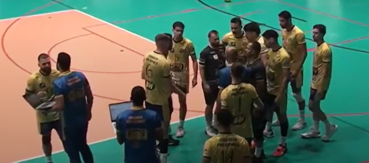 Itabirito Pró Esporte estreou com derrota para o Grajaú Country, pela Superliga C Masculina de Vôlei