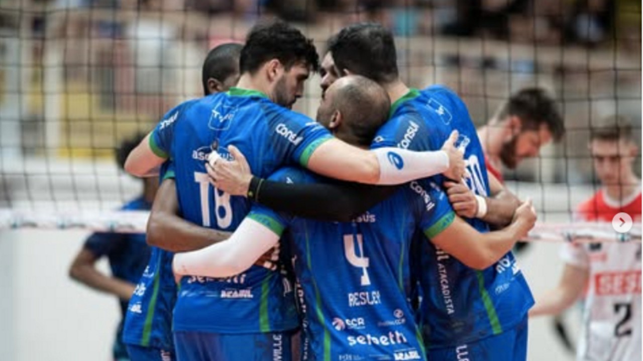 Vedacit Vôlei Guarulhos e Joinville Vôlei se enfrentaram, na noite deste sábado (1)