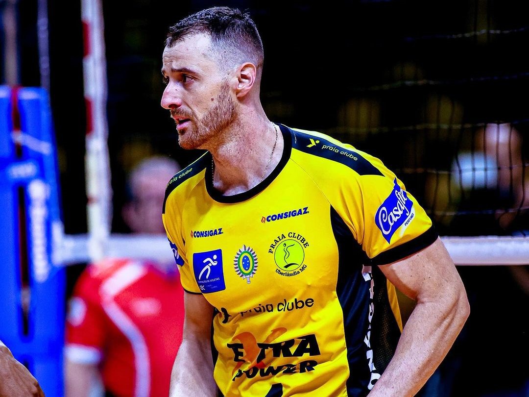 Oposto Franco William chegou ao Praia Clube em agosto de 2024, após três temporadas consecutivas em Guarulhos