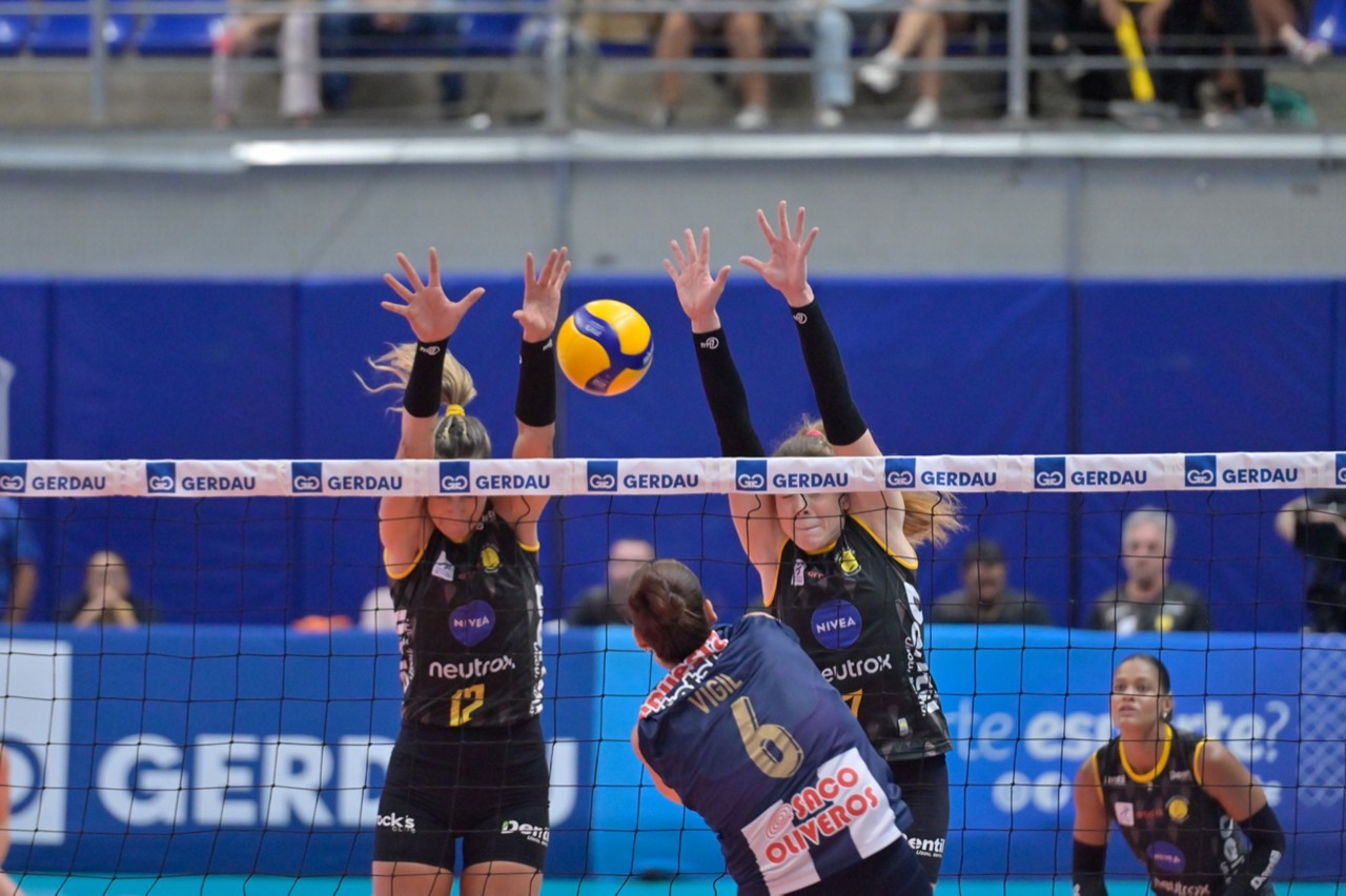Praia conquista o título do Campeonato Sul-Americano de Clubes de vôlei feminino