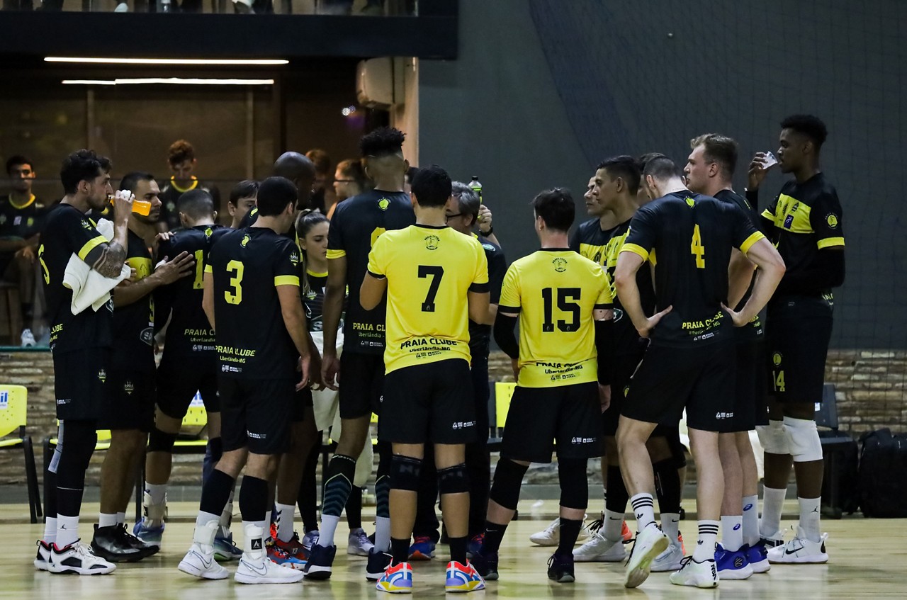 Praia Clube visita JF Vôlei no Mineiro de Vôlei