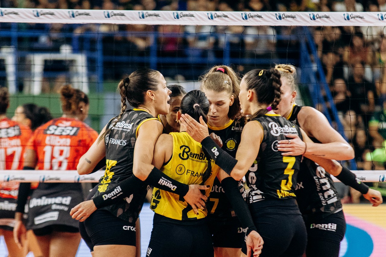 Superliga - Semifinal - Dentil/Praia Clube x Volei Bauru 
