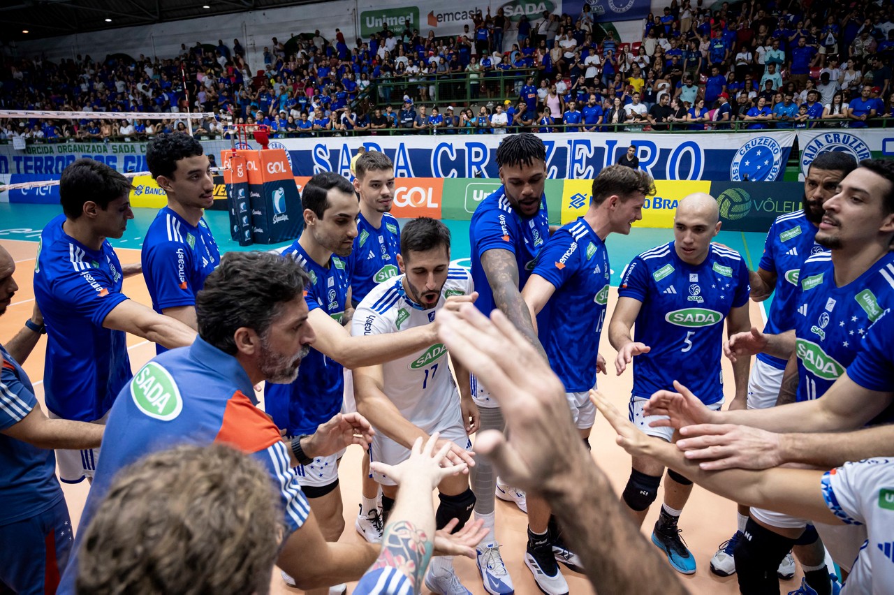 Sada Cruzeiro venceu o primeiro jogo da semifinal com parciais de 29/27, 25/21 e 25/22