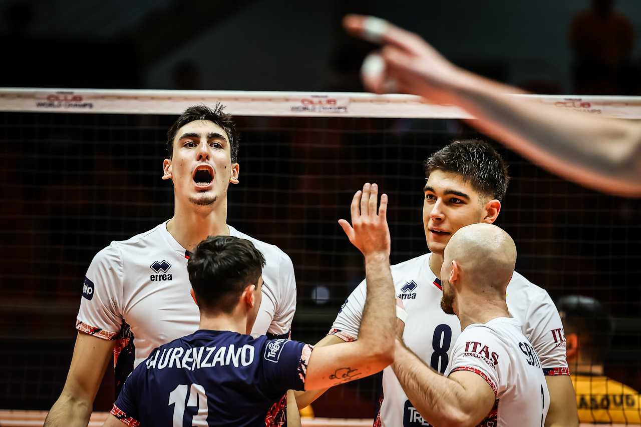 Trentino bate Shahdab Yazd na estreia do Mundial de Clubes de vôlei masculino de 2024