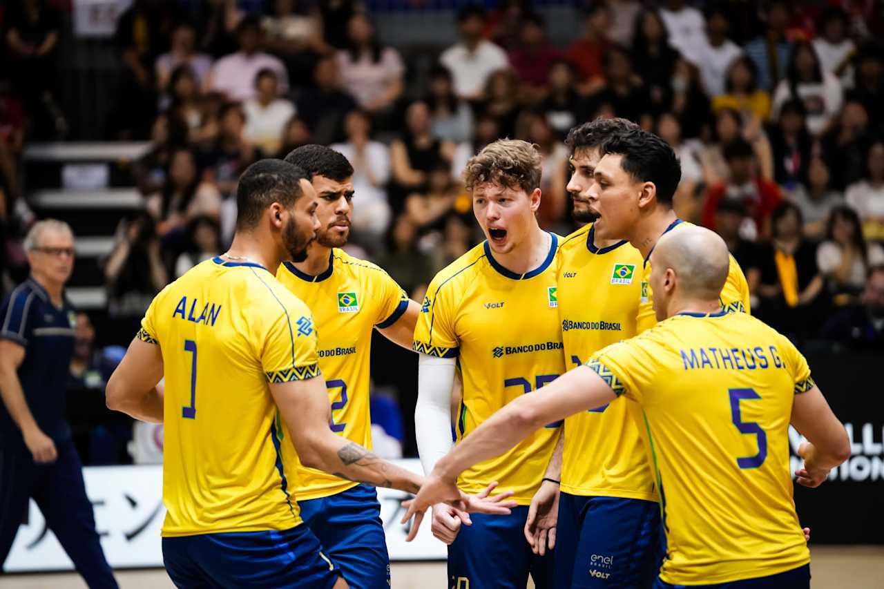 Brasil vence Alemanha e termina primeira fase da VNL no topo da tabela