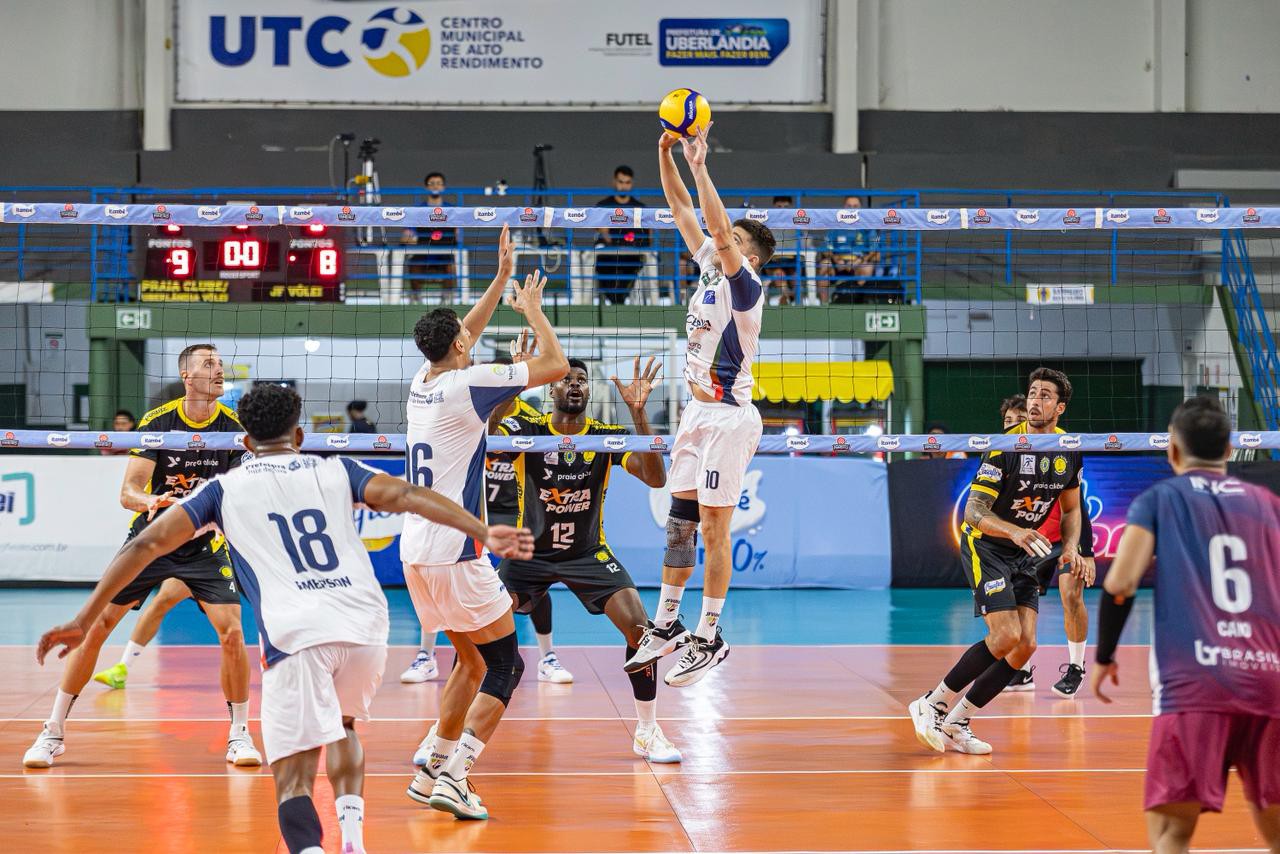 JF Vôlei enfrentou o Praia Clube no primeiro turno do Campeonato Mineiro 2025