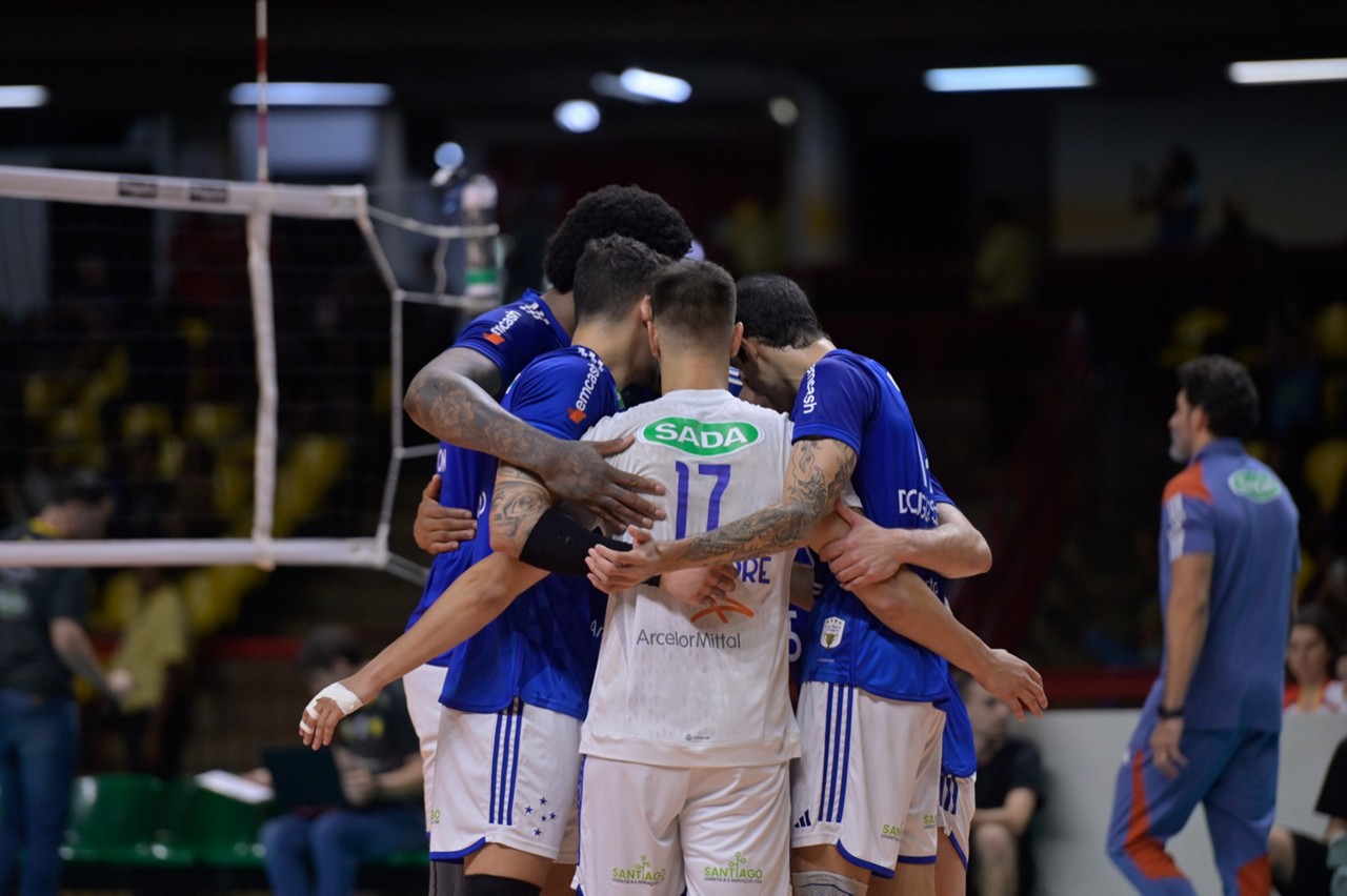 Sada Cruzeiro superou o Praia Clube por 3 sets a 0, na semifinal, do Estadual