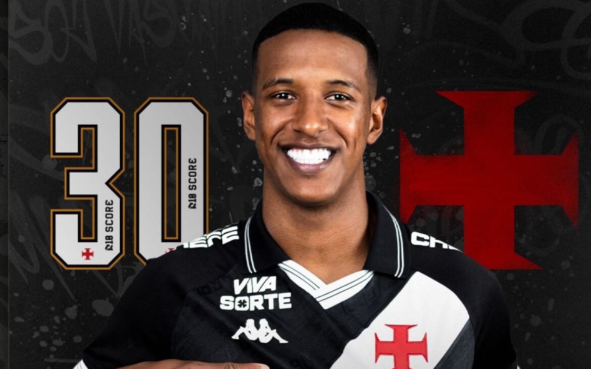 Vasco oficializa contratação do zagueiro Robert Renan (Foto: Divulgação/Vasco)