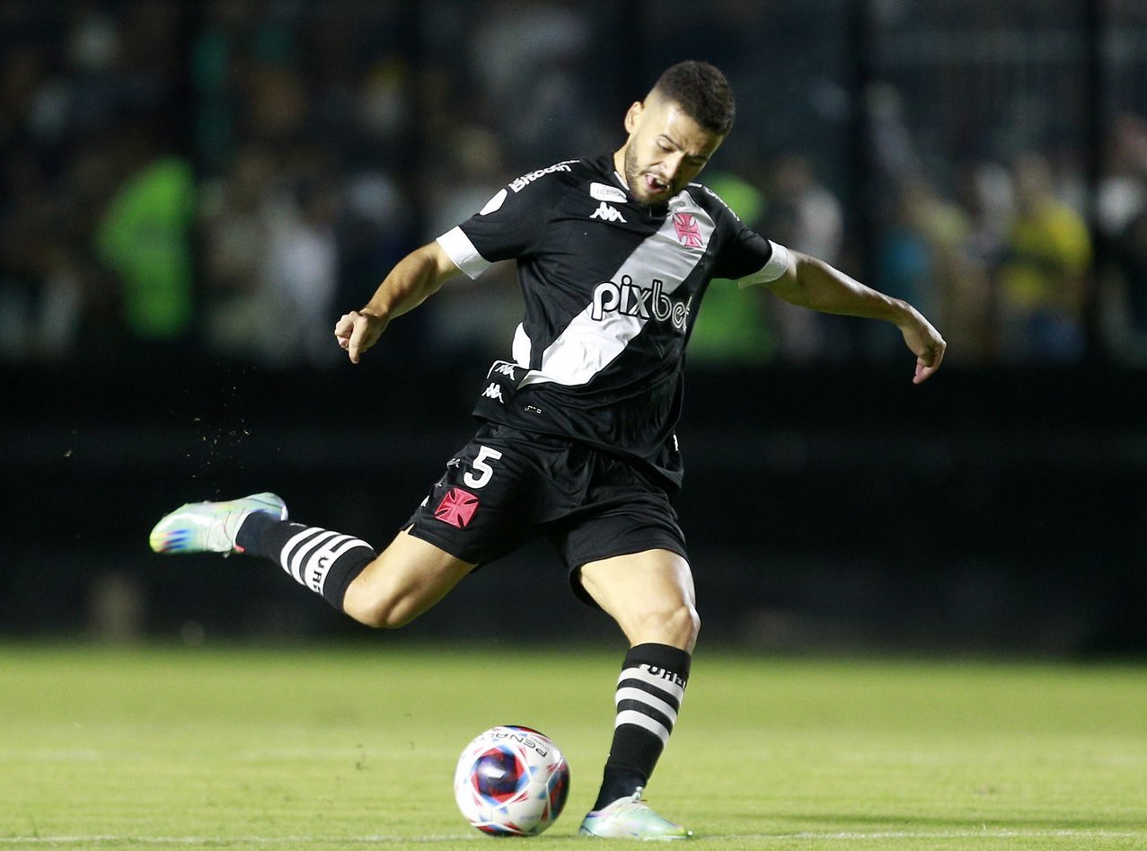 De Lucca deixou o Vasco para assinar com o Cuiabá (Foto: Daniel Ramalho/Vasco)