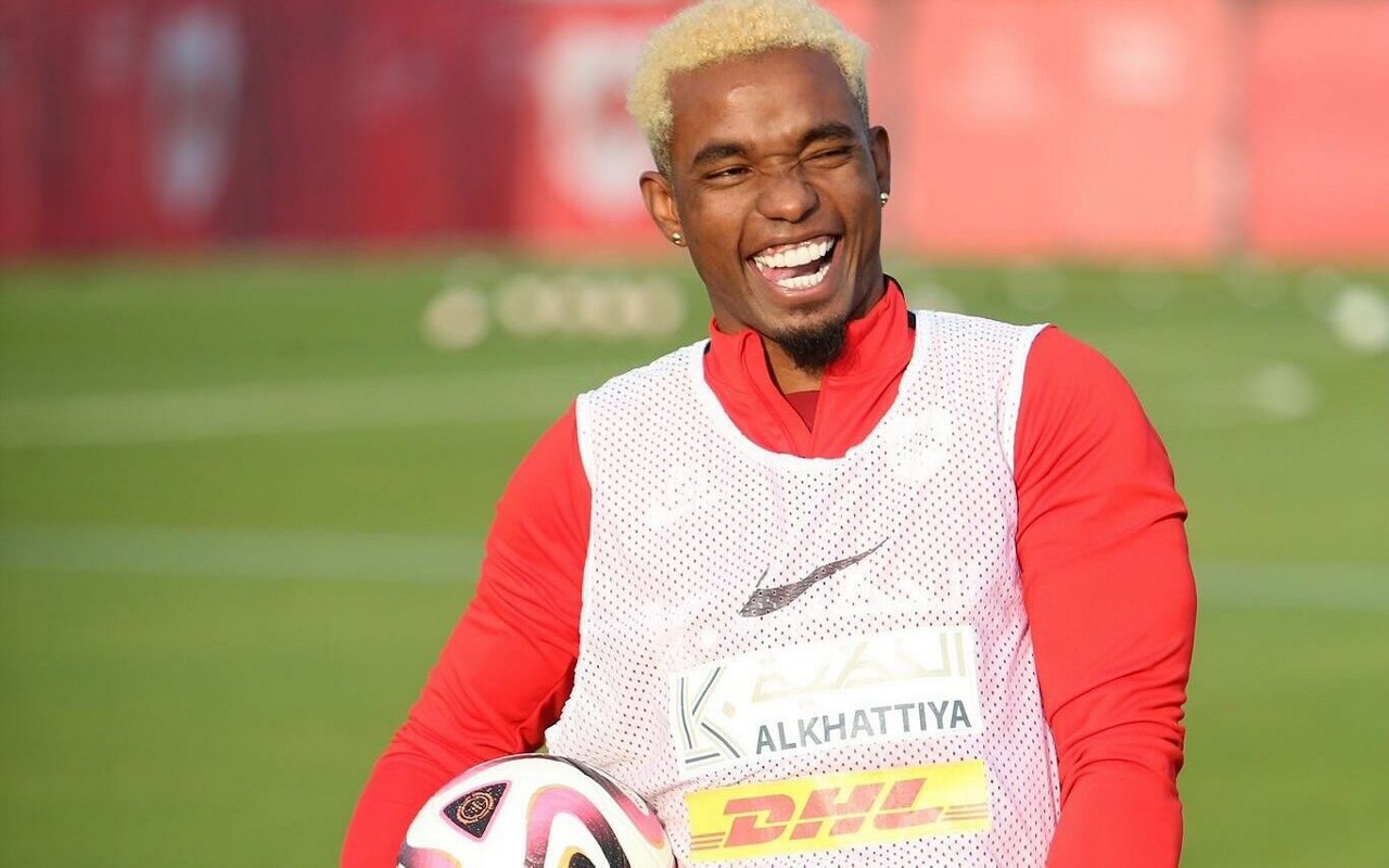 Thiago Mendes tem negociações avançadas com o Vasco (Foto: Reprodução/Instagram: @thiagomendes)