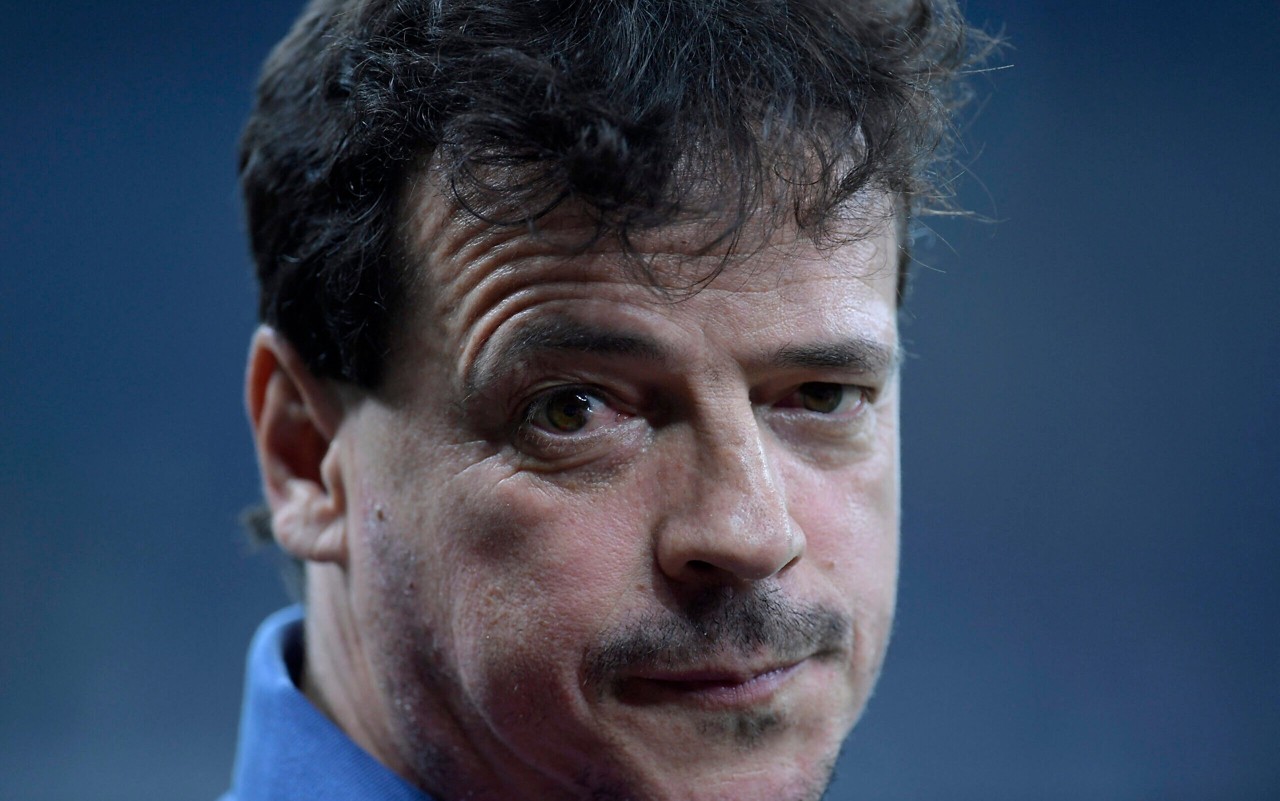 Fernando Diniz terá a missão de tirar o Vasco da má fase (Foto: Douglas Magno/ AFP)