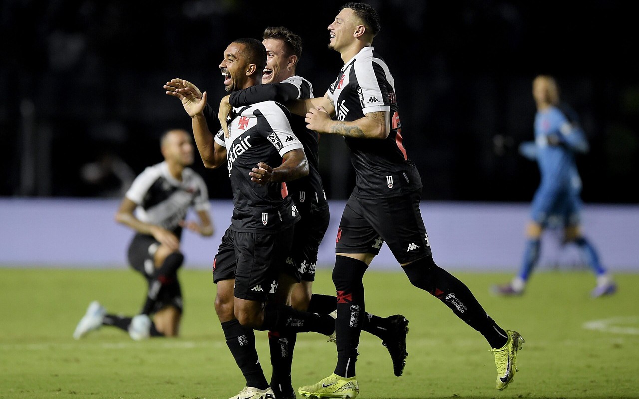 Vasco venceu o Maricá no Campeonato Carioca (Foto: Alexandre Loureiro/AGIF)