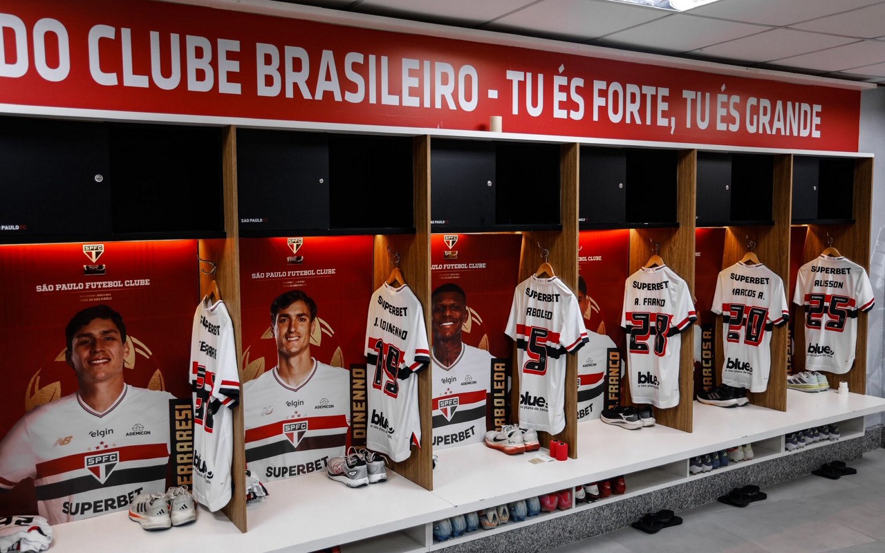 Reportagem do Lance! acessou aos vestiários de São Paulo e Fluminense de forma exclusiva antes da partida (Foto: Rubens Chiri / São Paulo FC)