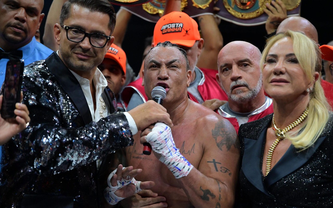 Popó e Bambam se enfrentaram na luta principal do FMS 4, com vitória rápida do tetracampeão mundial de boxe. (Foto: Mariana Lima / Divulgação)
