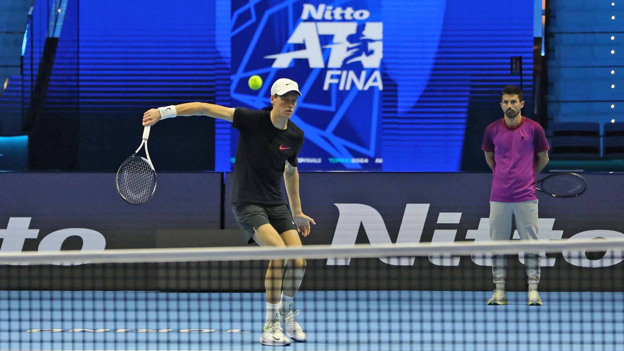Jannik Sinner é um dos favoritos a vencer o ATP Finals