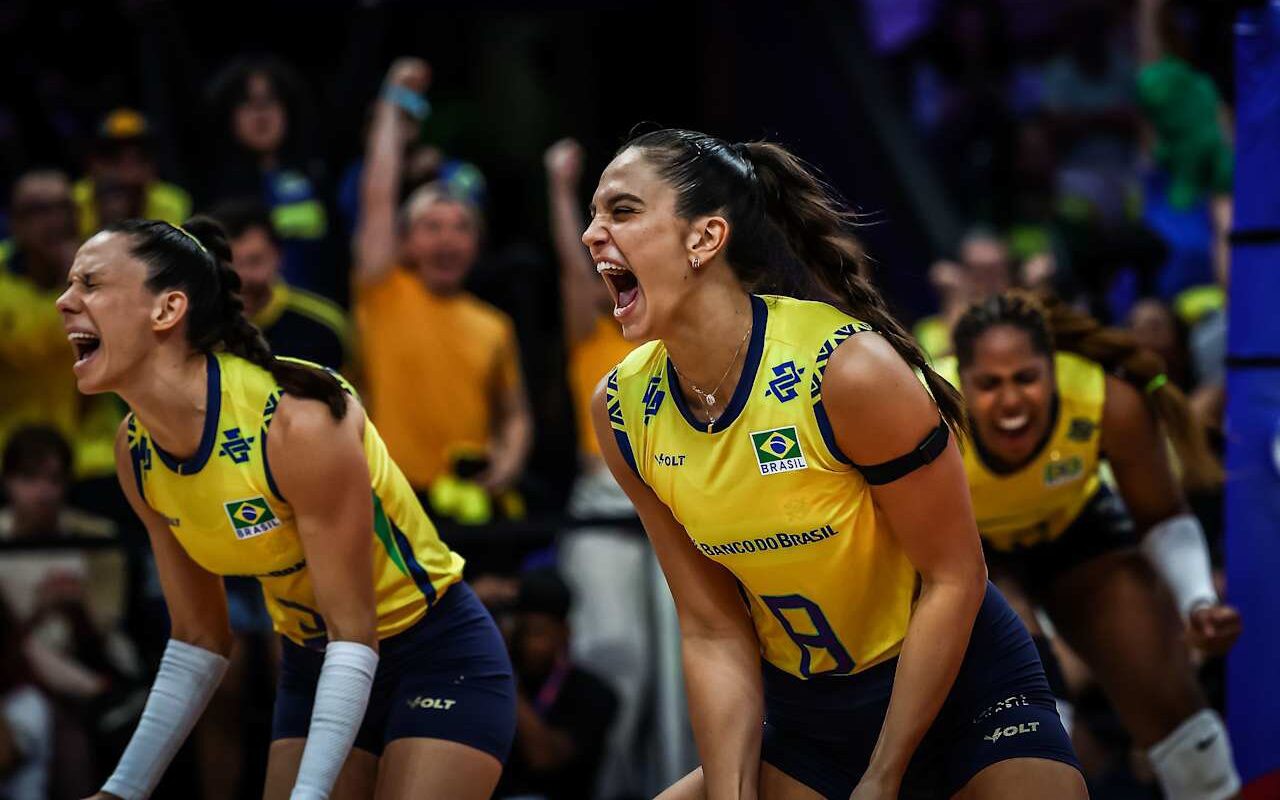 Julia Kudiess retornou à Seleção para Liga das Nações (Foto: Volleyball World)