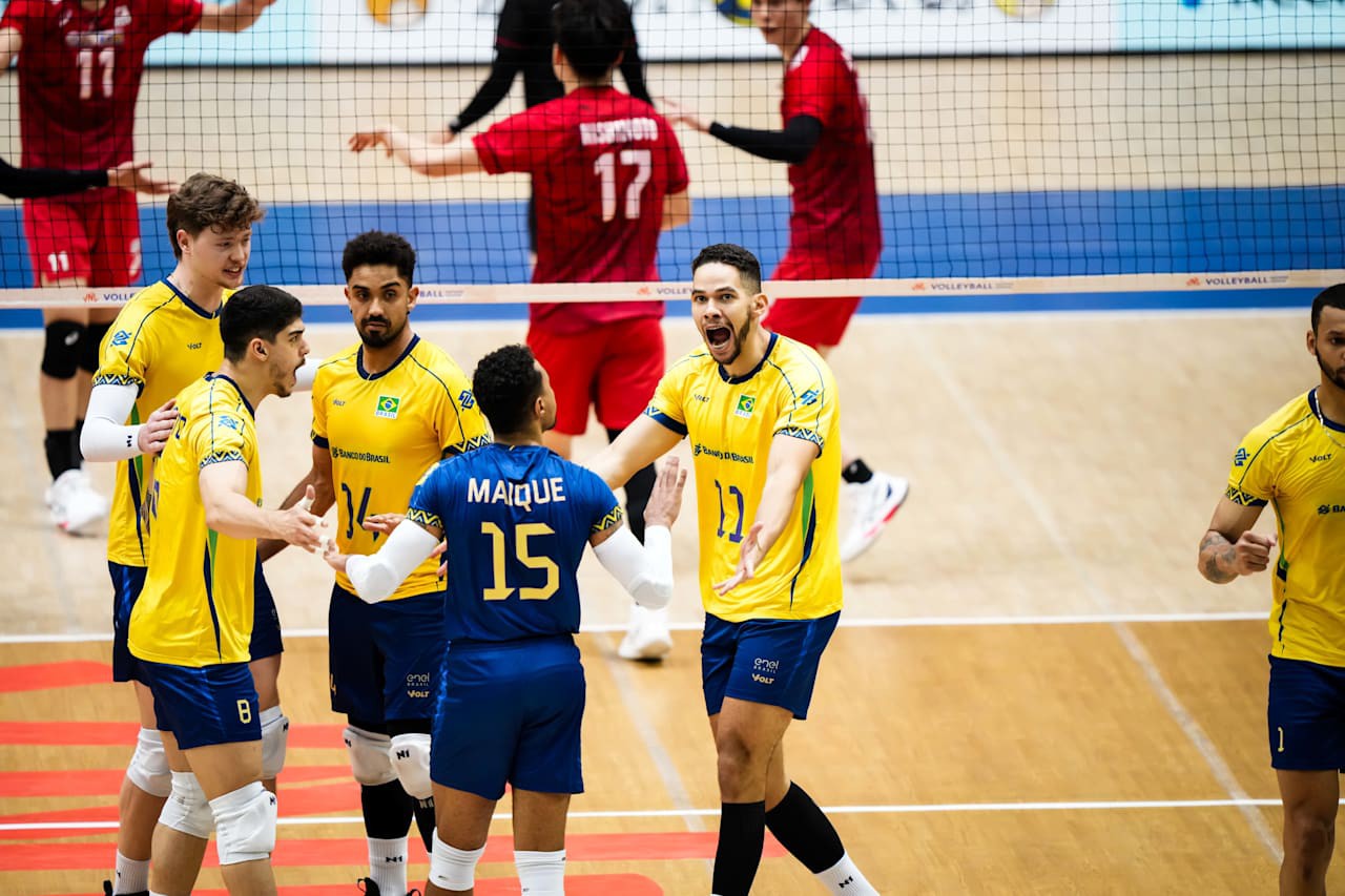 Vôlei: Brasil vence Japão e carimba classificação na VNL 2025