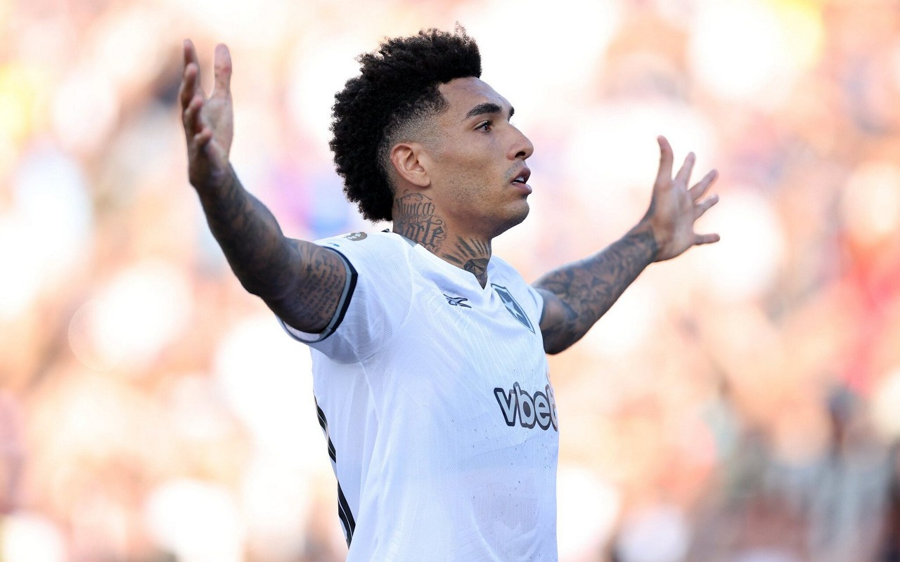 Igor Jesus abriu o placar no confronto entre Botafogo e PSG (Foto: Vítor Silva/Botafogo)