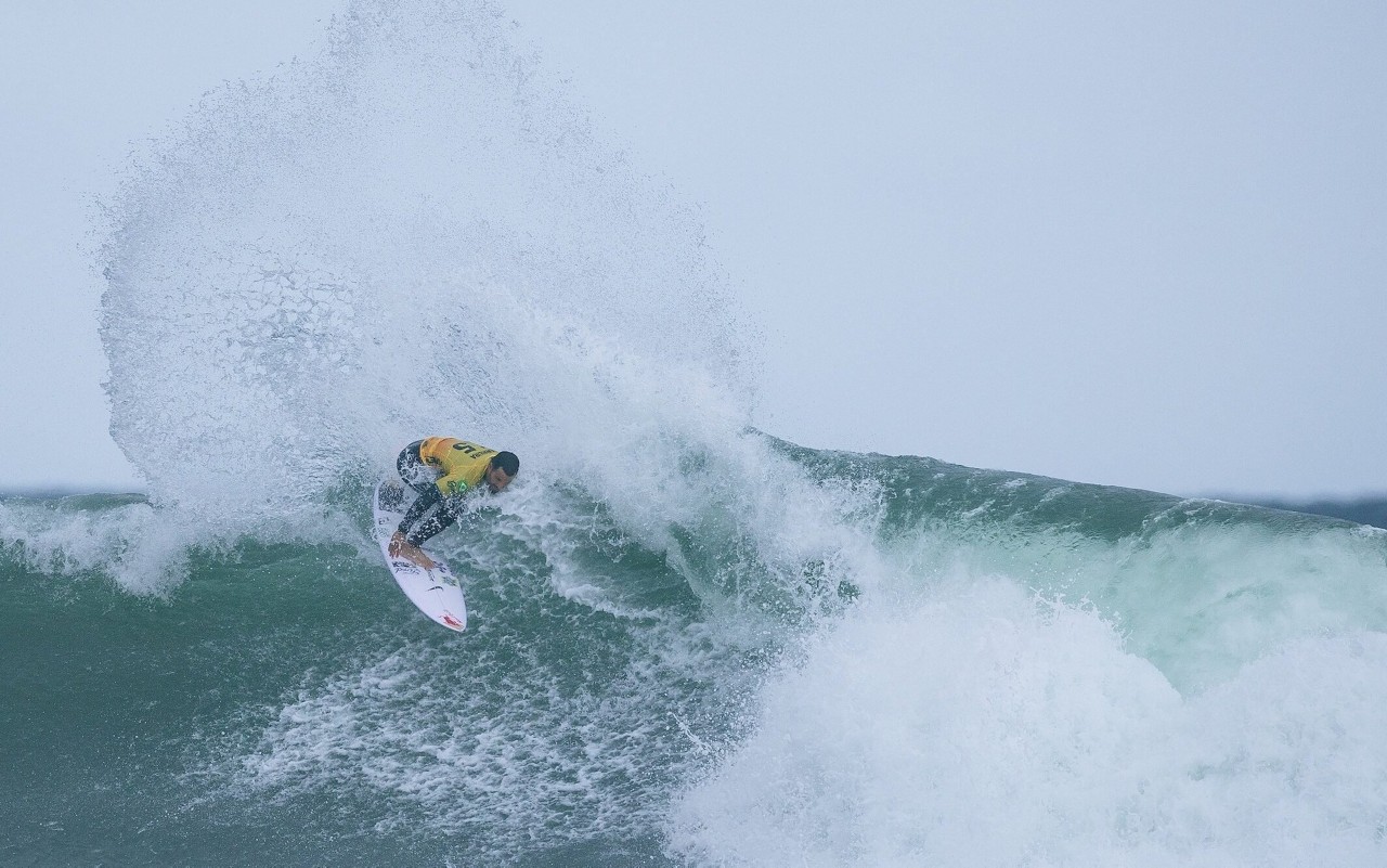 Italo Ferreira em ação na etapa de Bells Beach (Foto: Ed Sloane/WSL)