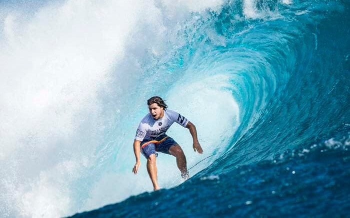 Ian Gouveia avançou à chave principal (Foto: WSL / Pierre Tostee)