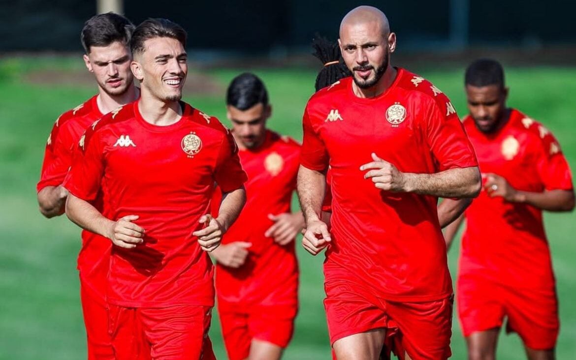 Jogadores do Wydad Casablanca em treino nos Estados Unidos (Foto: Divulgação/Wydad Casablanca)