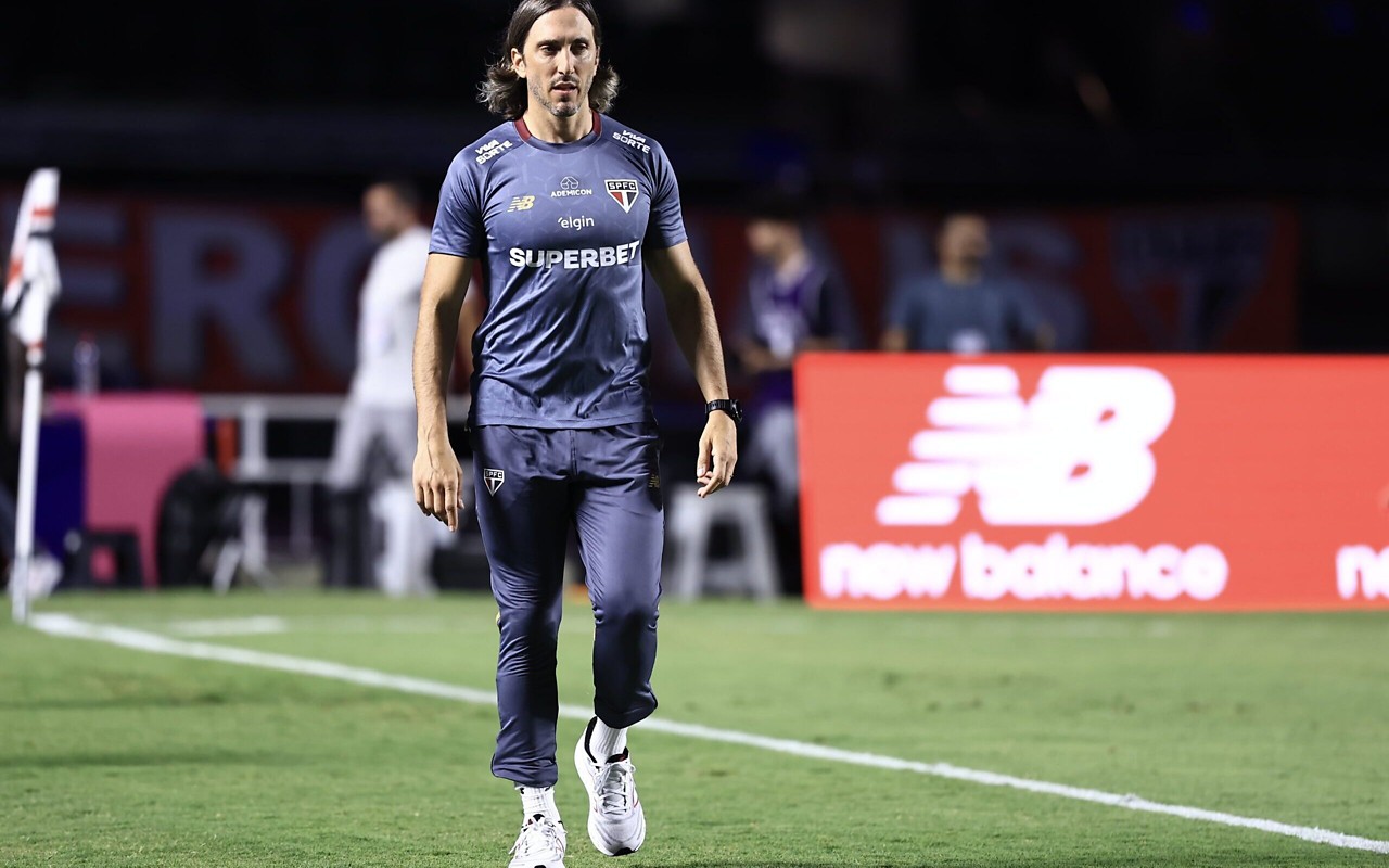 São Paulo venceu o São Bernardo e conseguiu mando das quartas (Foto: Marco Miatelo/AGIF)